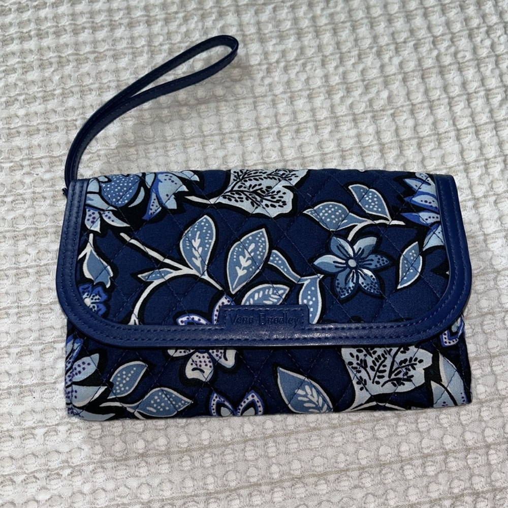 Vera Bradley Wristlet